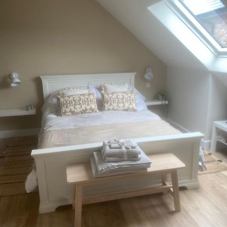 Nettleford Apartamento Kelsall Exterior foto