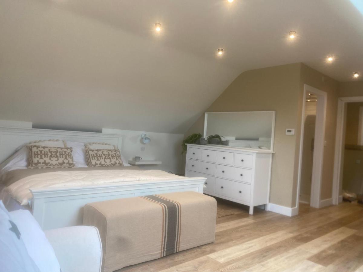 Nettleford Apartamento Kelsall Exterior foto