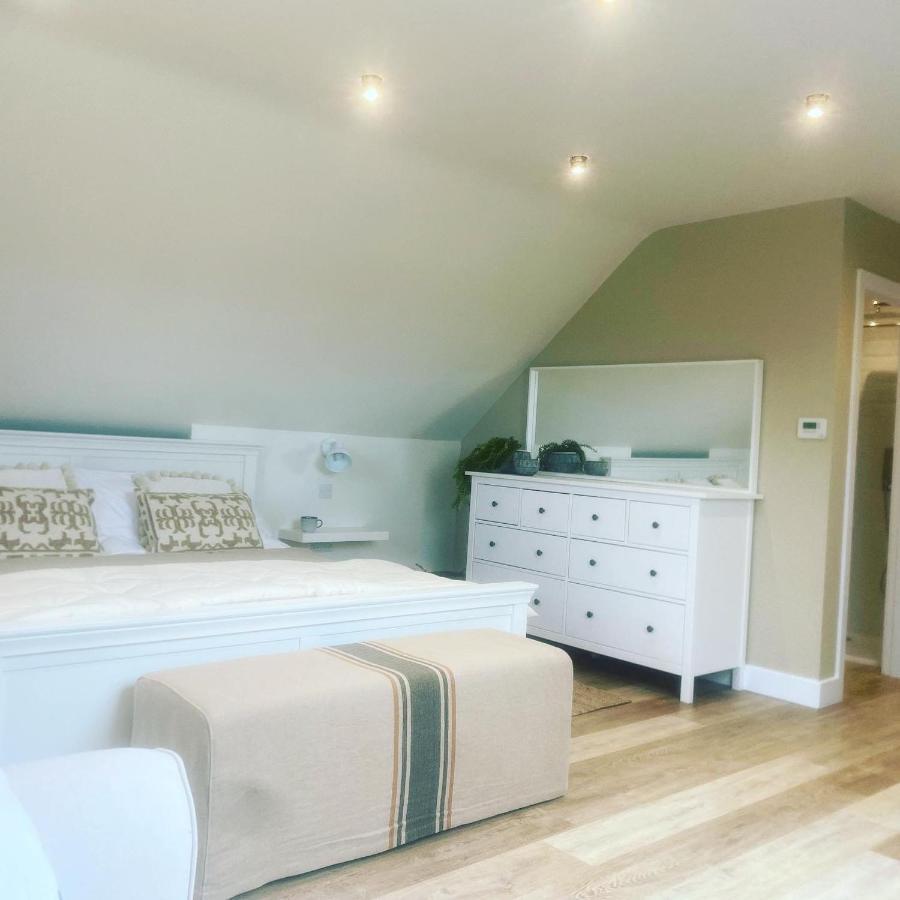 Nettleford Apartamento Kelsall Exterior foto